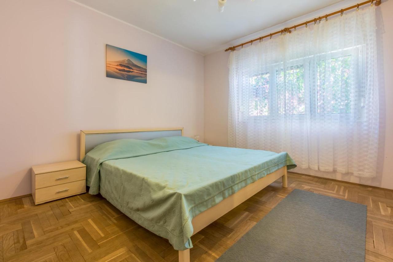 Apartment Eugen Crikvenica Eksteriør bilde